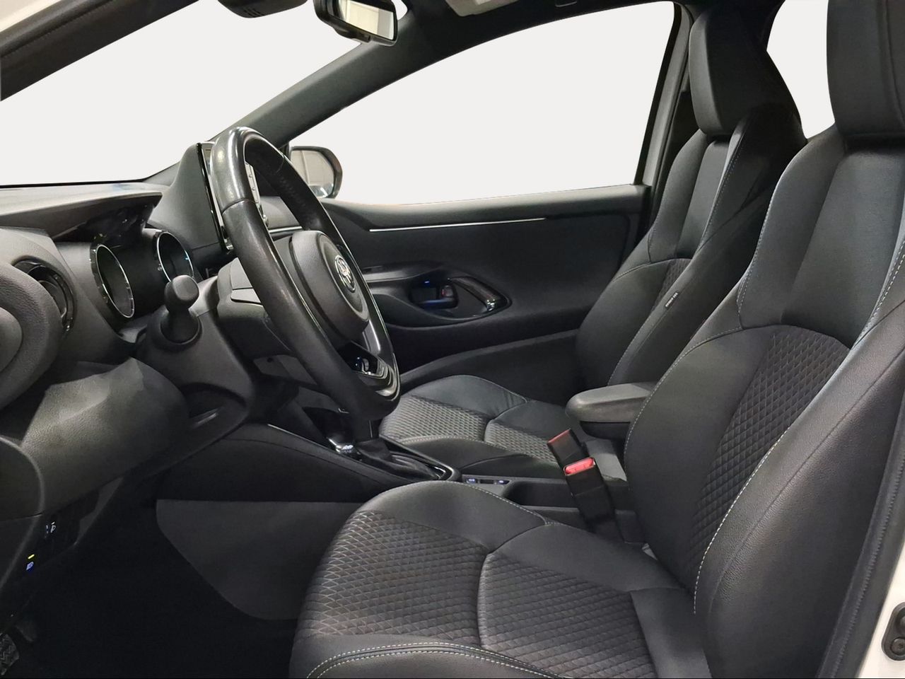 Toyota Yaris 1.5 120H Style  - Foto 13