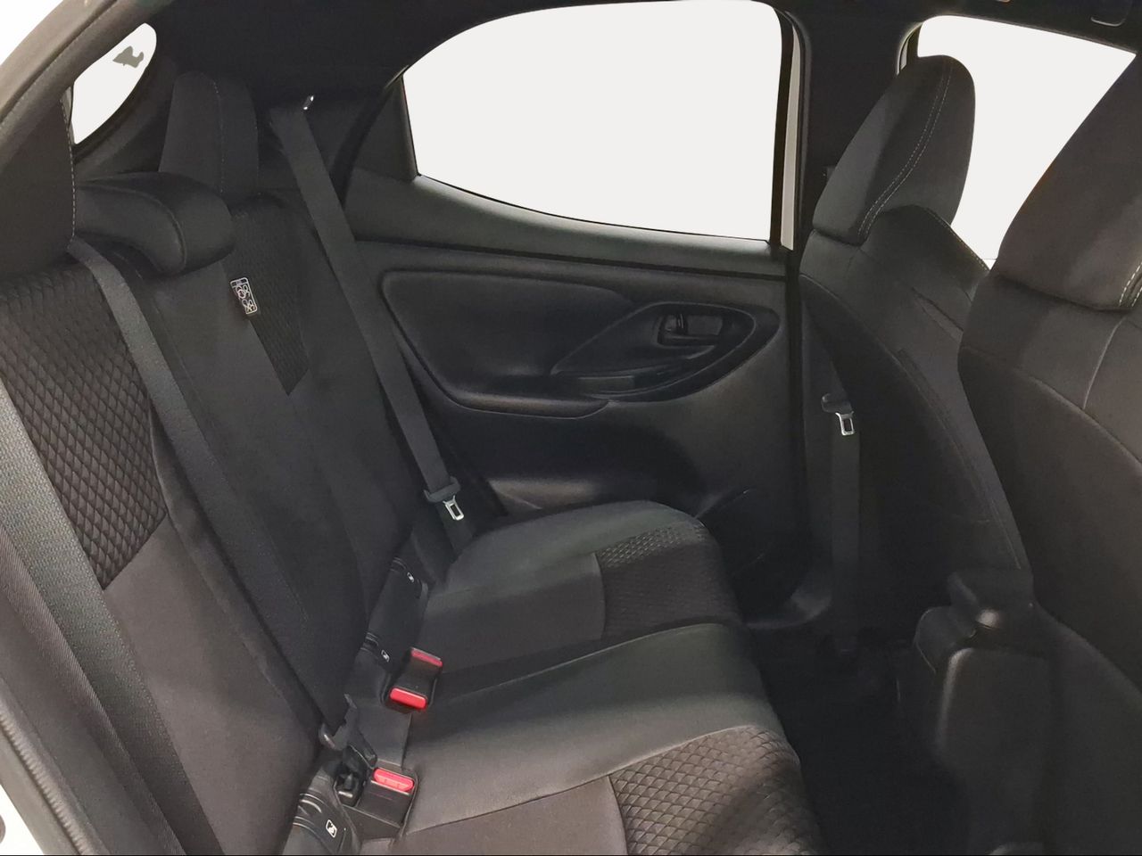 Toyota Yaris 1.5 120H Style  - Foto 8