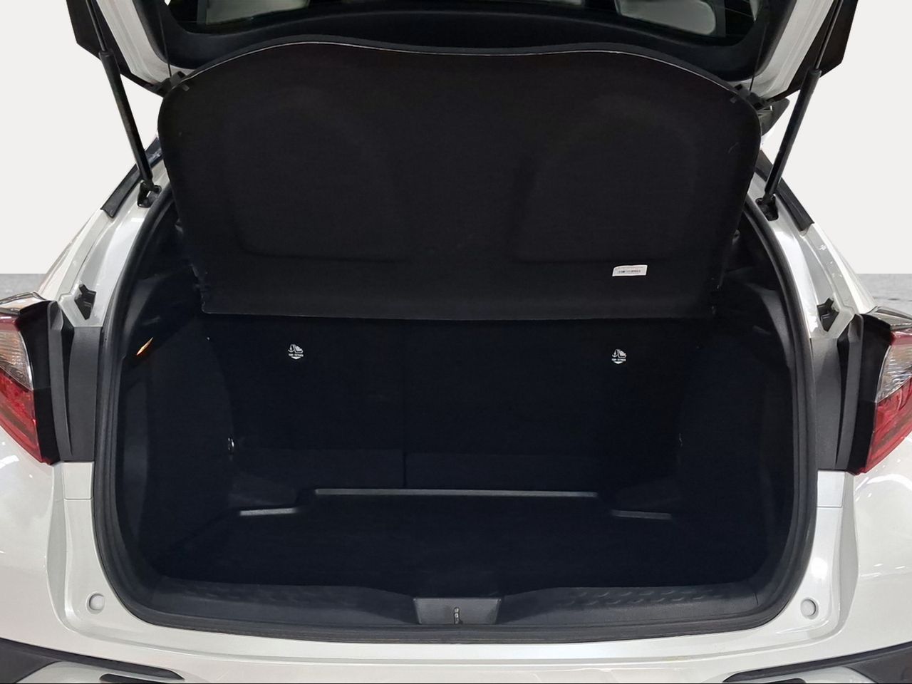 Toyota C-HR 1.8 125H Advance  - Foto 11