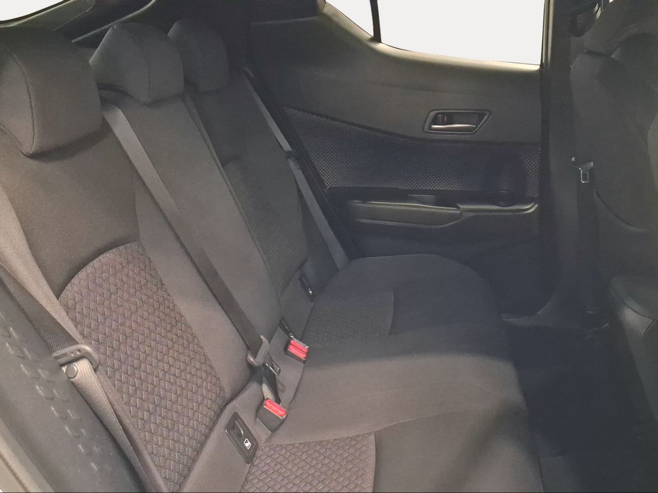 Toyota C-HR 1.8 125H Advance  - Foto 12