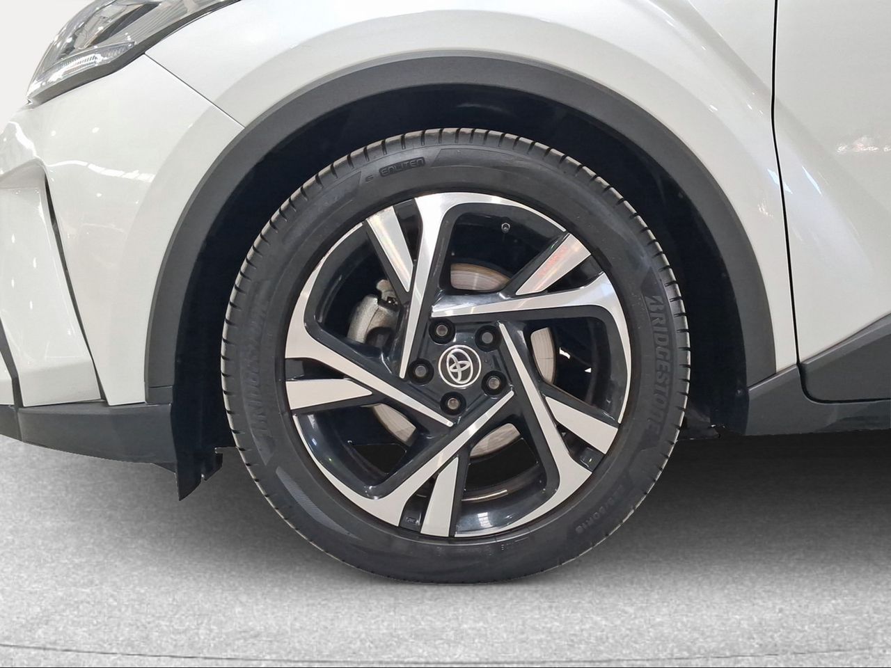 Toyota C-HR 1.8 125H Advance  - Foto 17