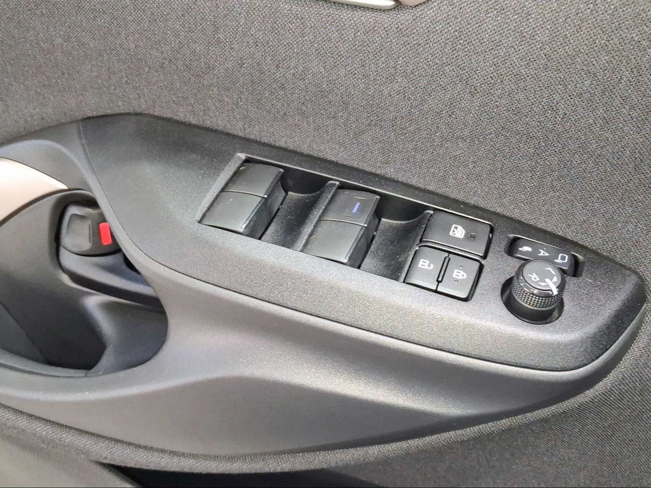 Toyota Yaris Cross 1.5 120H Style  - Foto 24