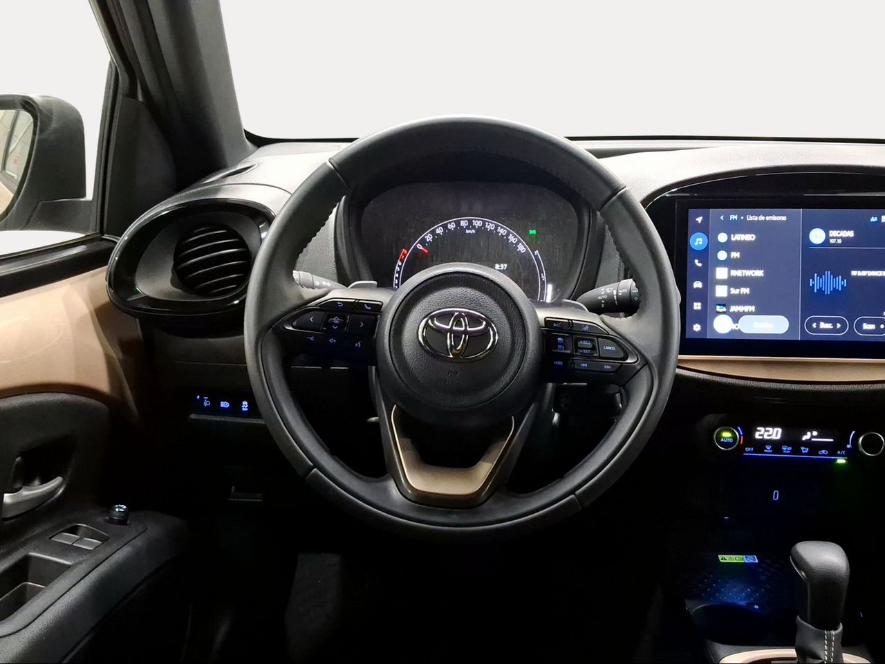 Toyota Aygo X Cross 1.0 VVT-I 72CV Chic CVT  - Foto 10