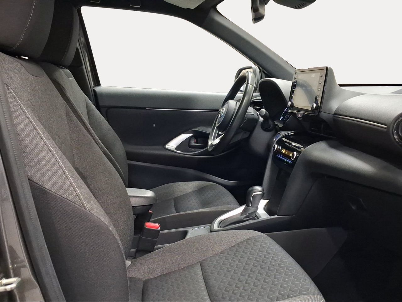 Toyota Yaris Cross 1.5 120H Active Tech Pack Confort  - Foto 7