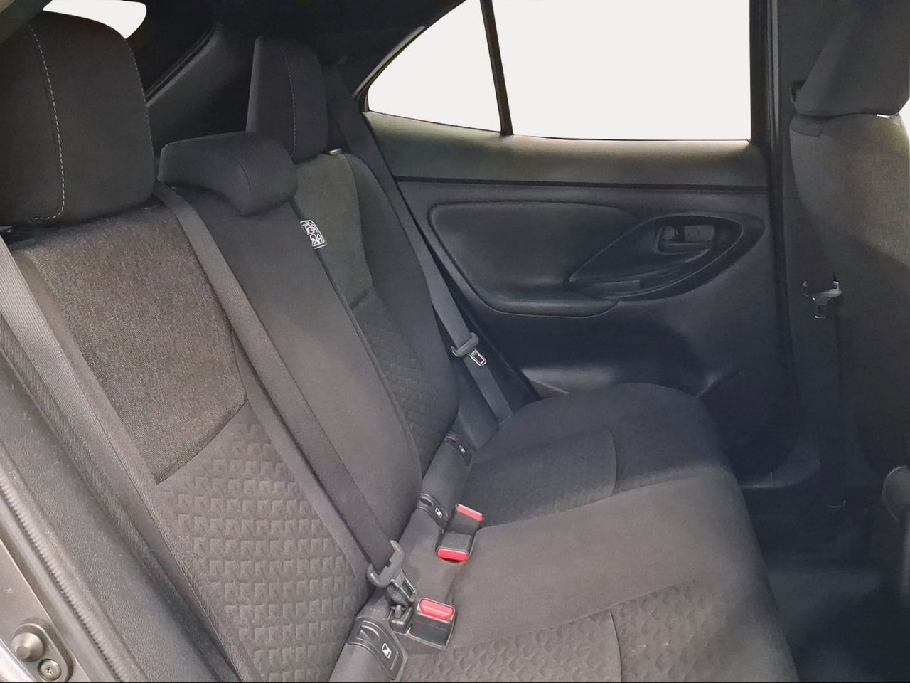 Toyota Yaris Cross 1.5 120H Active Tech Pack Confort  - Foto 12