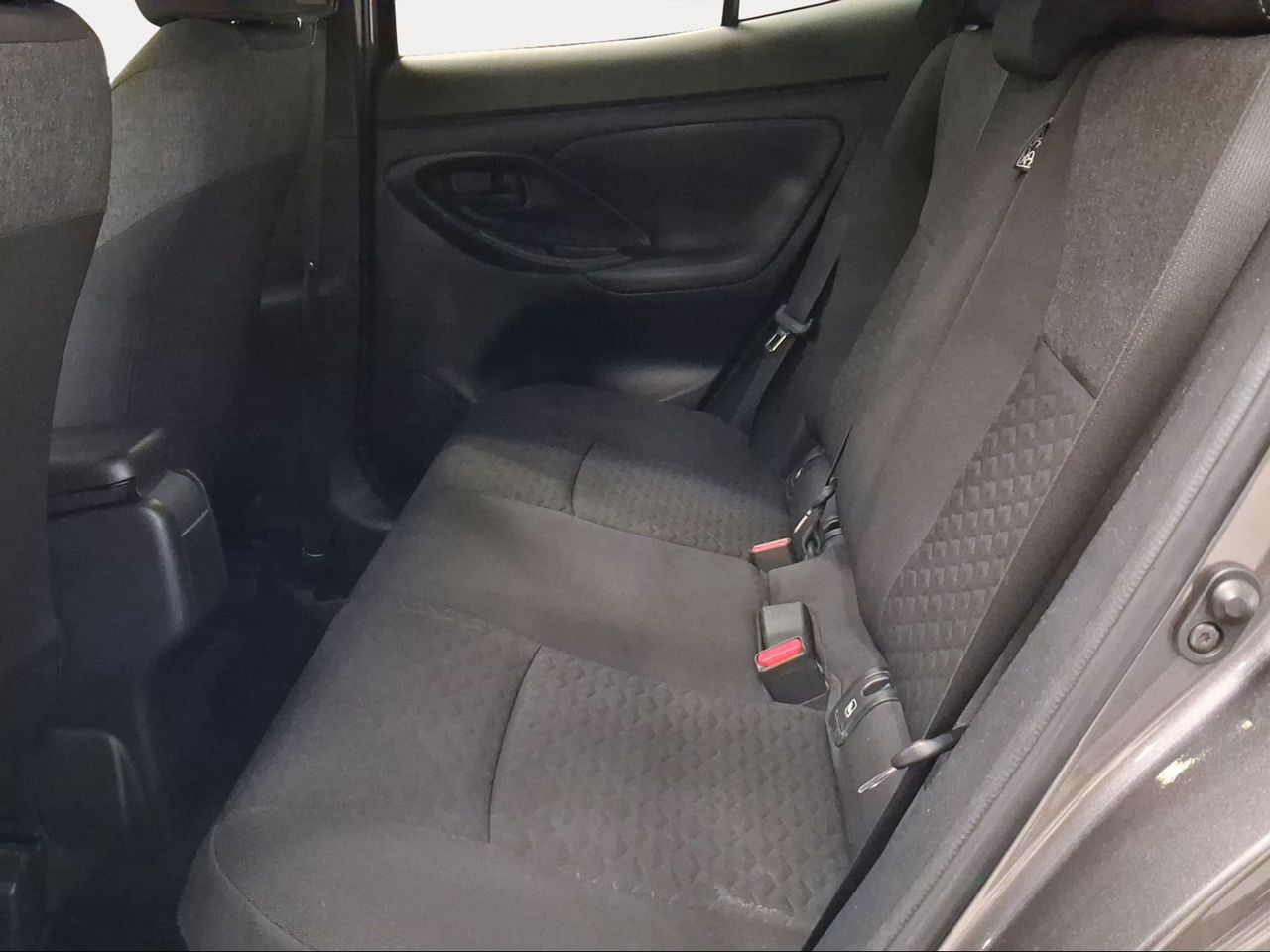 Toyota Yaris Cross 1.5 120H Active Tech Pack Confort  - Foto 8