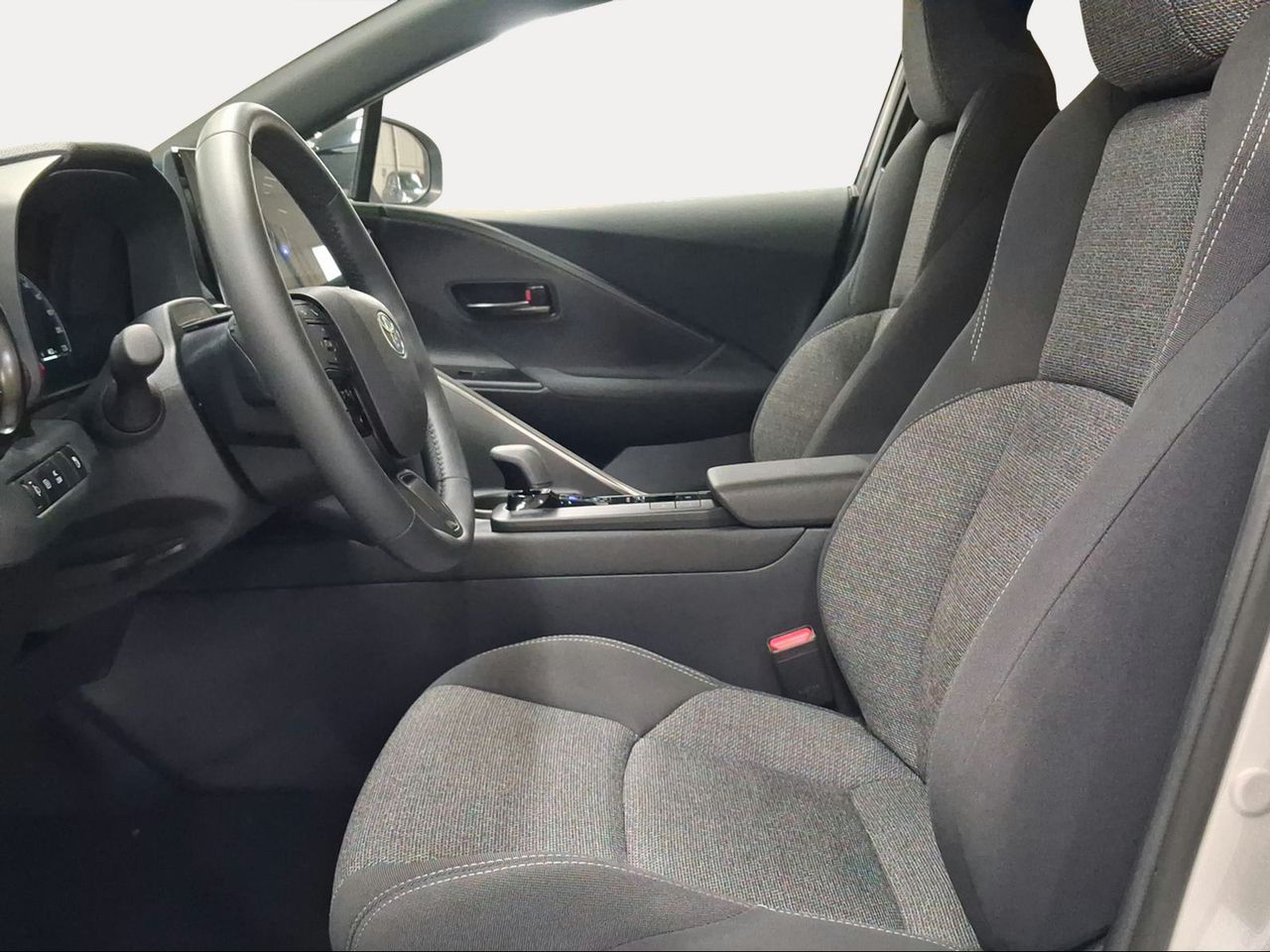 Toyota C-HR 2.0 220PH Advance  - Foto 14