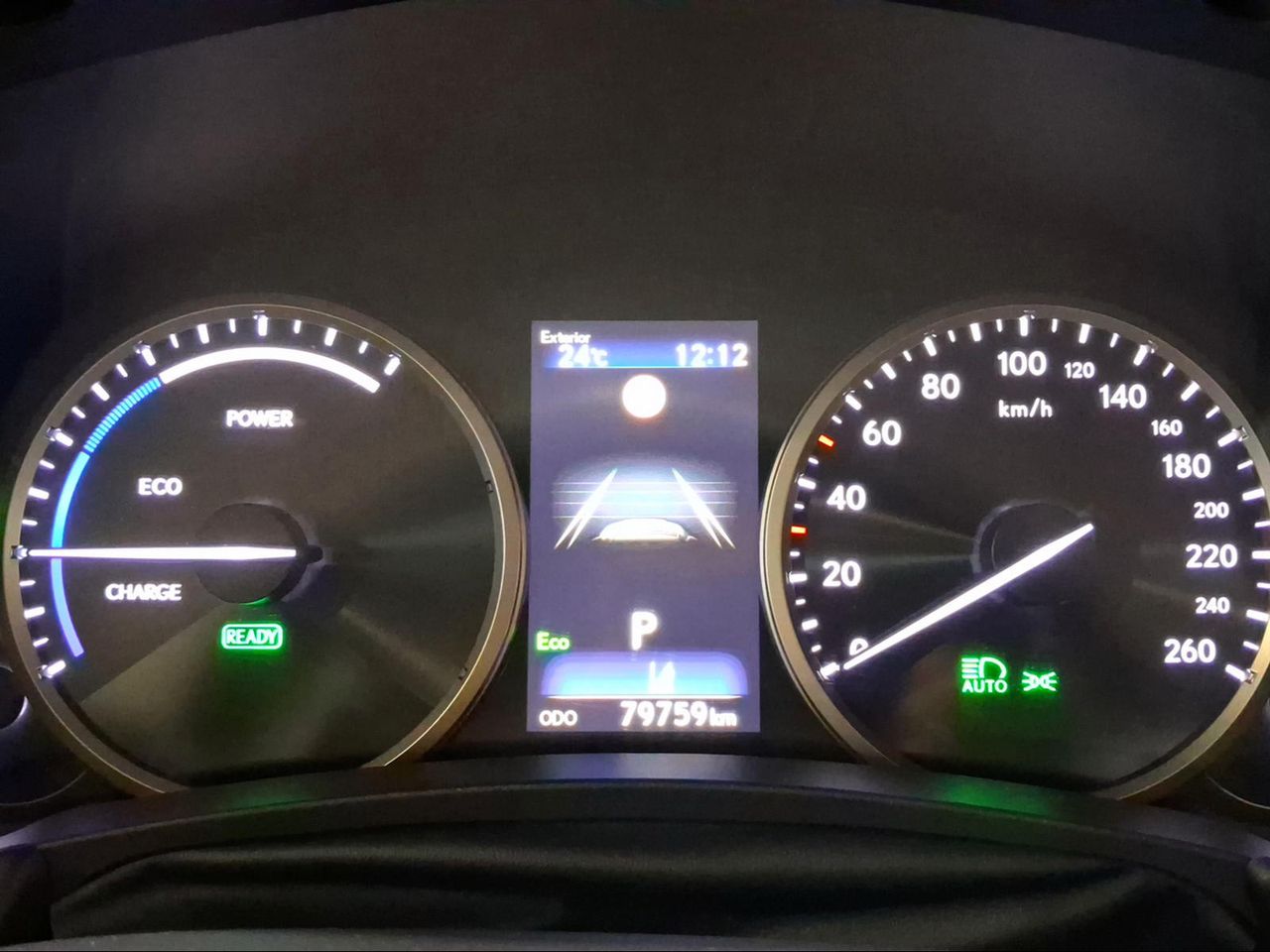 Lexus NX 2.5 300h Premium 2WD  - Foto 12