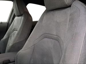 Lexus UX 2.0 250h Premium 2WD  - Foto 17