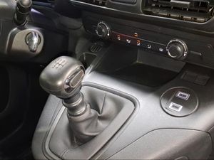 Toyota Proace City Verso Combi GX L1 1PL 1.5D 100CV 6MT  - Foto 24
