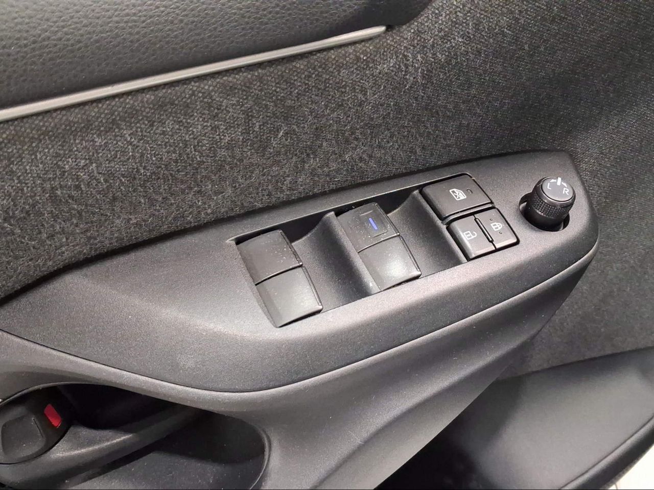 Toyota Yaris 1.5 125 S-Edition  - Foto 24