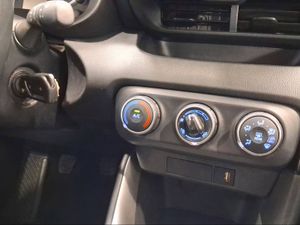 Toyota Yaris 1.5 125 S-Edition  - Foto 22