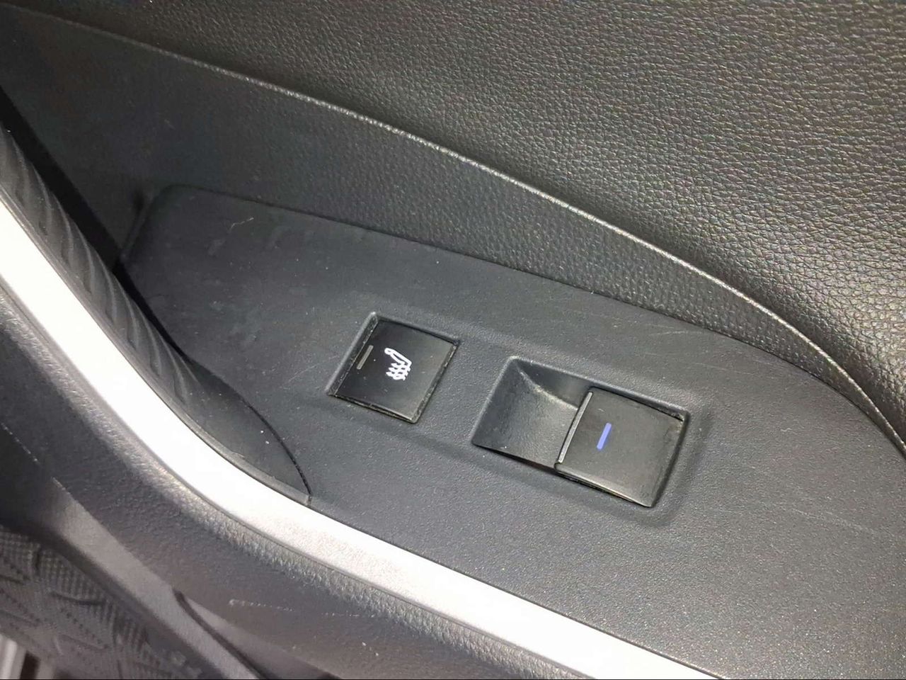 Toyota Rav4 2.5l PLUG-IN 300PH (e-CVT) Advance  - Foto 23