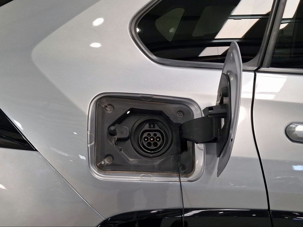 Toyota Rav4 2.5l PLUG-IN 300PH (e-CVT) Advance  - Foto 7