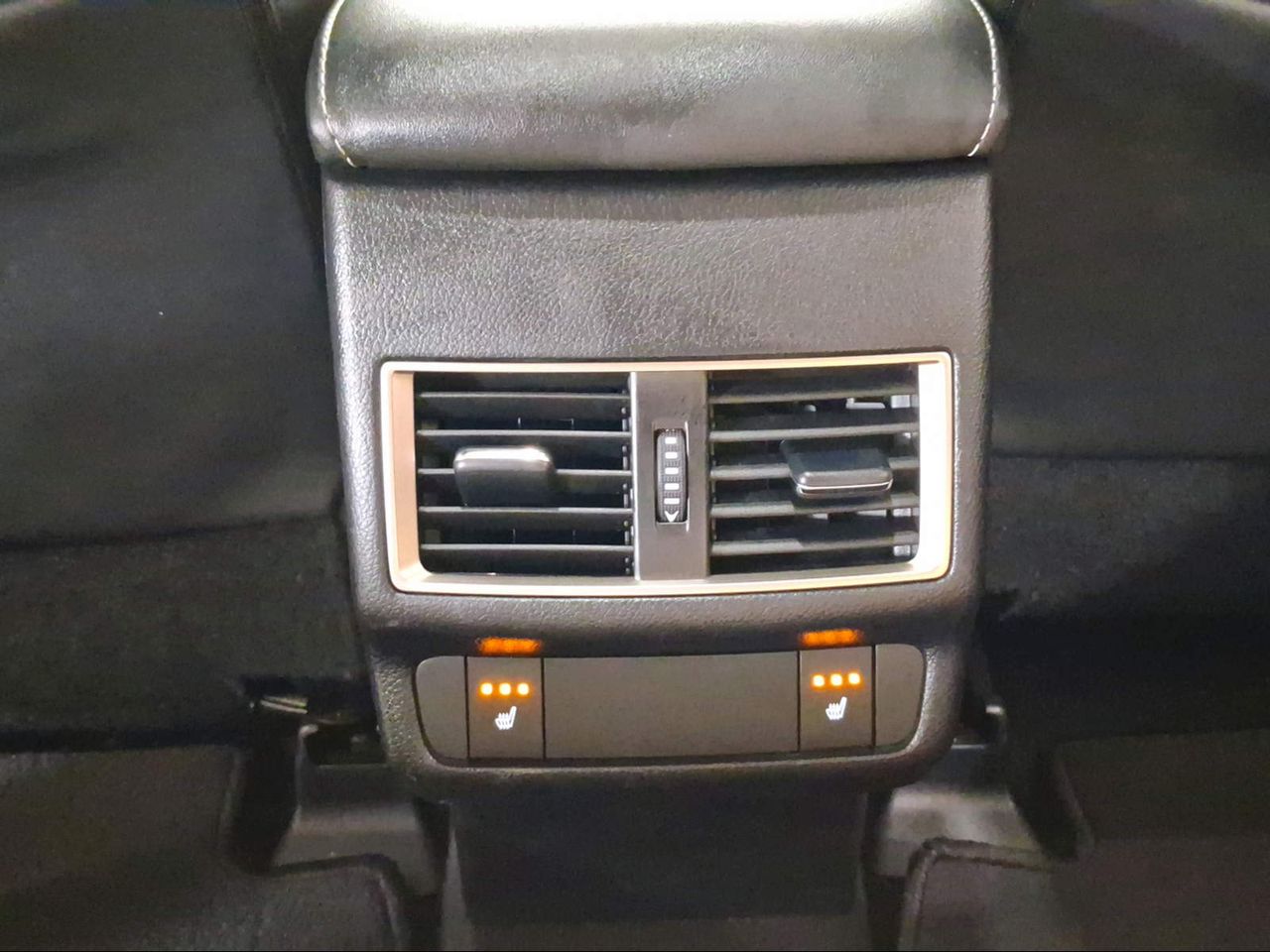 Lexus NX 2.5 300h Luxury 4WD  - Foto 23