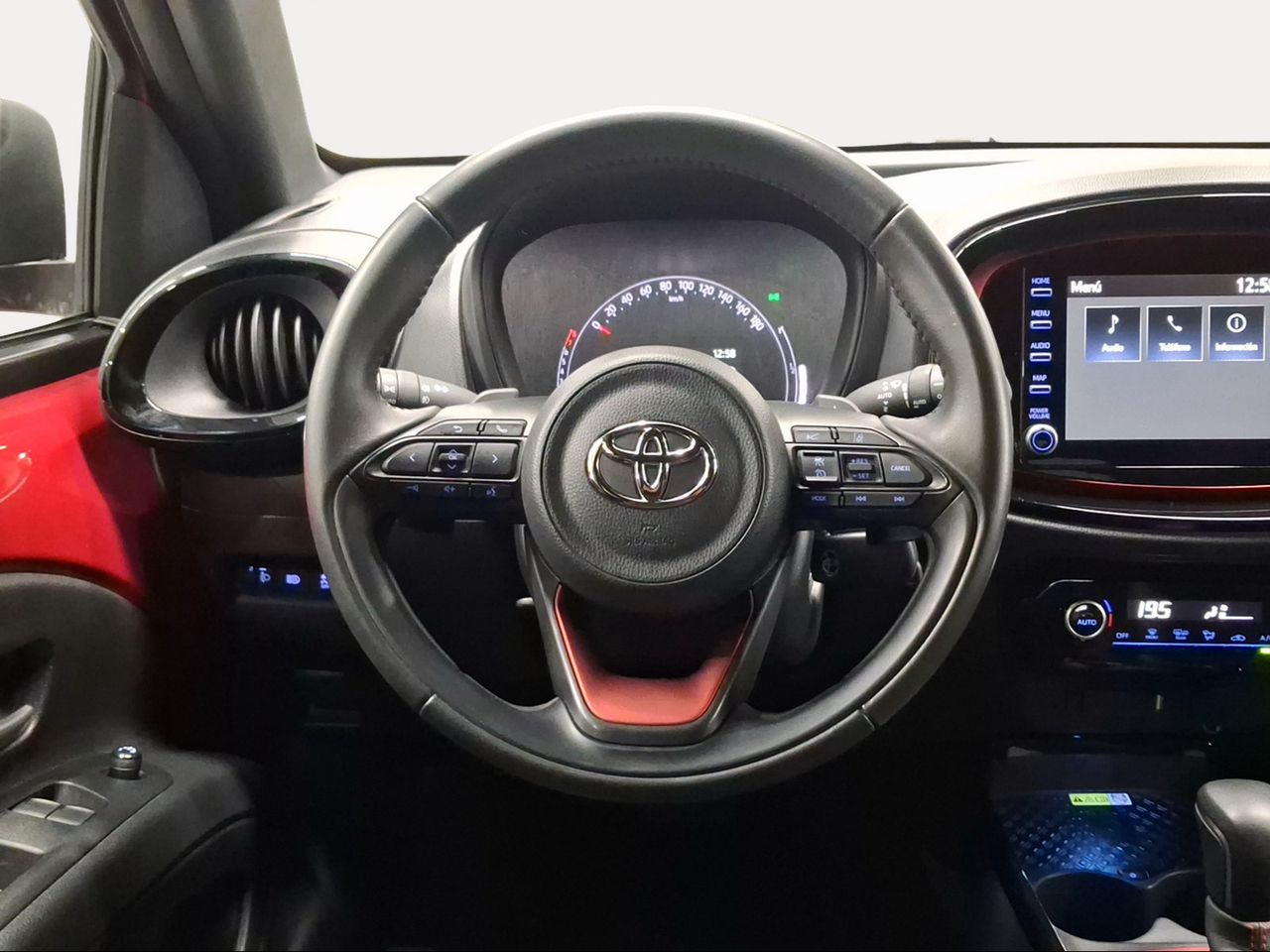 Toyota Aygo X Cross 1.0 VVT-I 72CV Trendy Edition  - Foto 10