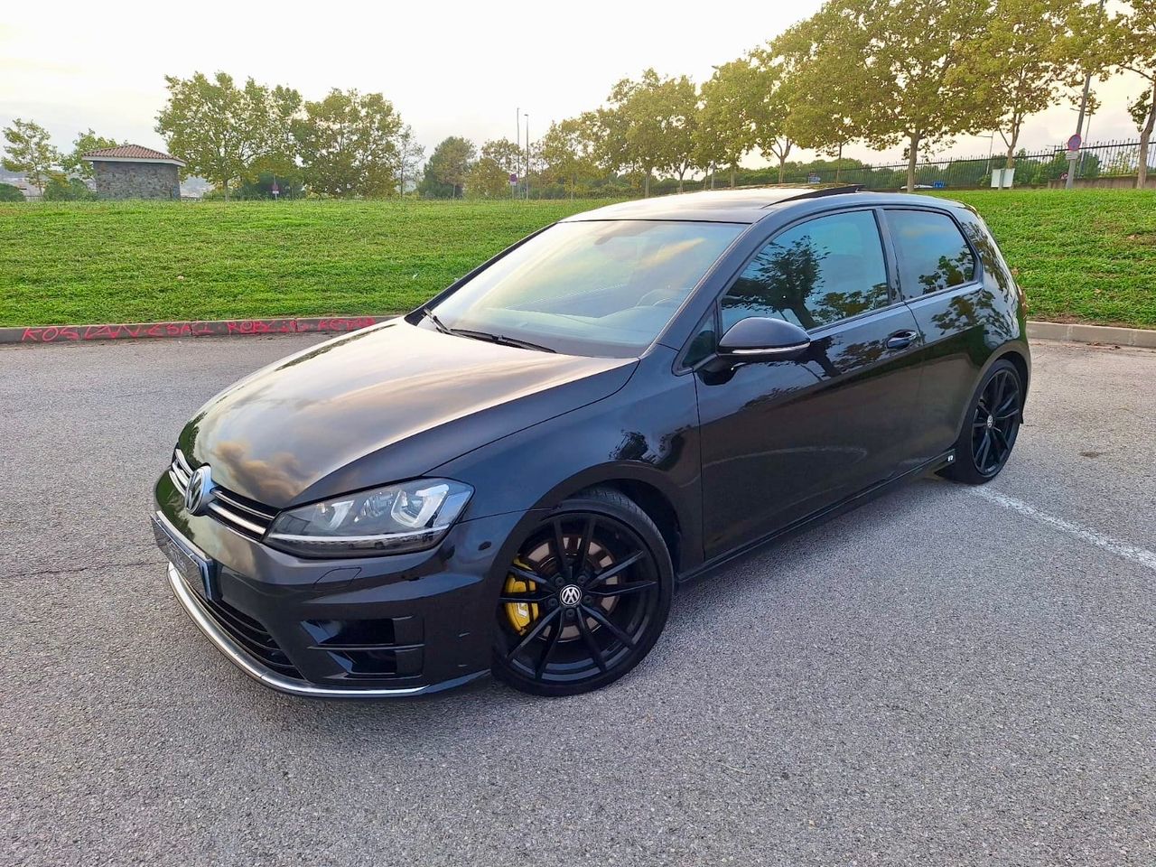 Volkswagen Golf R 300cv    - Foto 1