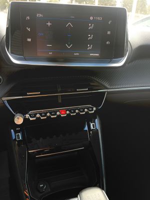 Peugeot 208 PURETECH 100 CV ALLURE 5P   - Foto 30