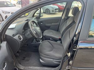 Citroën C3 1.4 HDI SX PLUS   - Foto 10