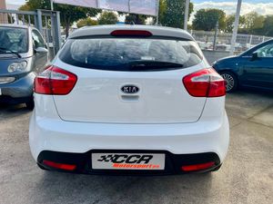 Kia Rio 1.3 CVVT CONCEPT 3P 85 CV   - Foto 8