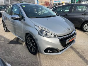 Peugeot 208 1.2  ALLURE 5P   - Foto 4