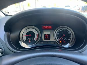 Renault Clio 1.5 DCI  85 CV CONFORT DYNAMIQUE 5P   - Foto 6