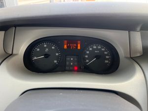 Opel Vivaro 1.9 CDTI  100 CV 6 VELOCIDADES FURGON 3 PLAZAS   - Foto 11