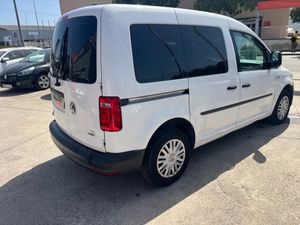 Volkswagen Caddy TDI KOMBI 102 CV 5 PLAZAS   - Foto 4
