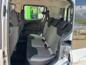 Ford Transit Courier 100 CV TREND 5P   - Foto 13