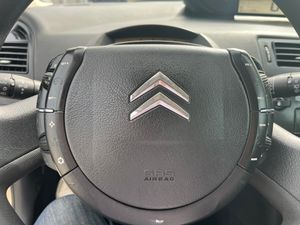 Citroën C4 HDI 110 CV COLLECTION 5P   - Foto 13