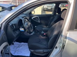 Toyota Rav4 D4D 177 CV XR  4x4    - Foto 13
