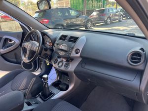 Toyota Rav4 D4D 177 CV XR  4x4    - Foto 19