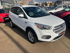Ford Kuga Titanium 1.5 TDCi Auto-Start-Stop 88 kW (120 CV) 4x2  - Foto 4