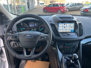 Ford Kuga Titanium 1.5 TDCi Auto-Start-Stop 88 kW (120 CV) 4x2  - Foto 28