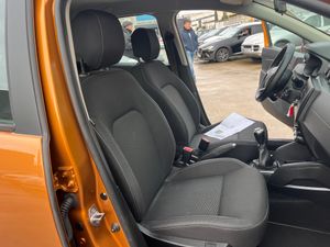 Dacia Duster Comfort 1.6 85 kW (115 CV) 4x4  - Foto 24