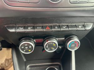 Dacia Duster Comfort 1.6 85 kW (115 CV) 4x4  - Foto 26