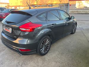 Ford Focus Berlina ST-Line 1.0 EcoBoost 92 kW (125 CV) Auto-Start-Stop  - Foto 8