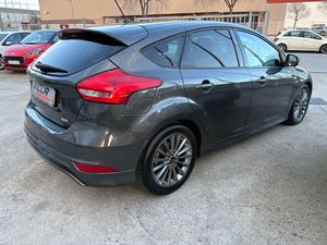 Ford Focus Berlina ST-Line 1.0 EcoBoost 92 kW (125 CV) Auto-Start-Stop  - Foto 33