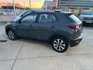 Kia Stonic 1.0 HEV GASOLINA-HIBRIDO  - Foto 8