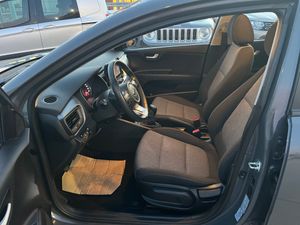 Kia Stonic 1.0 HEV GASOLINA-HIBRIDO  - Foto 7