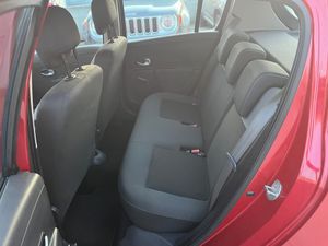 Renault Clio 5p Expression 1.2 75 eco2  - Foto 11