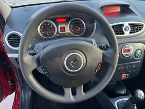 Renault Clio 5p Expression 1.2 75 eco2  - Foto 12