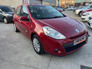 Renault Clio 5p Expression 1.2 75 eco2  - Foto 4