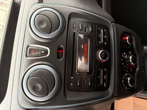 Dacia Dokker Stepway dCi 66 kW (90 CV)  - Foto 14