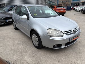 Volkswagen Golf 5p Trendline 1.9 TDI 105 CV  - Foto 17