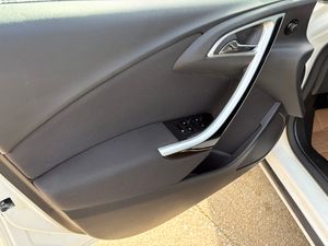 Opel Astra 5p Excellence 1.4 Turbo 140 CV  - Foto 13