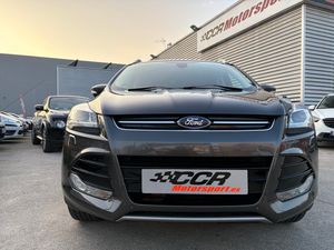 Ford Kuga Titanium 1.5 EcoBoost Auto-Start-Stop 150 CV 4x2  - Foto 3