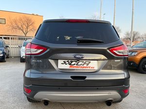 Ford Kuga Titanium 1.5 EcoBoost Auto-Start-Stop 150 CV 4x2  - Foto 9