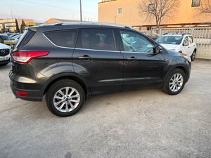 Ford Kuga Titanium 1.5 EcoBoost Auto-Start-Stop 150 CV 4x2  - Foto 8