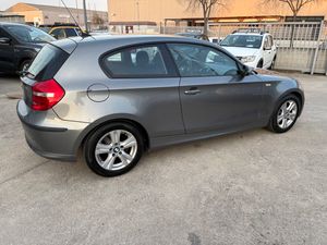 BMW Serie 1 116d 3p  - Foto 4